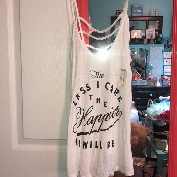 Beautiful Summer/Spring Break Top NWT! - Picture 3 of 6